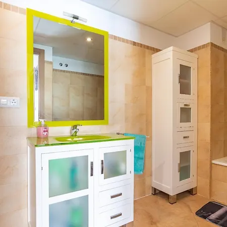 Principe De Asturias Parking Privado Apartament *